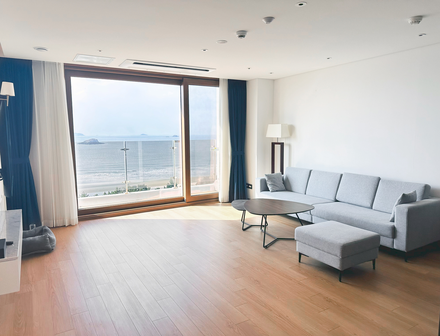 디럭스 트리플 객실